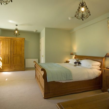 garden suite bedroom